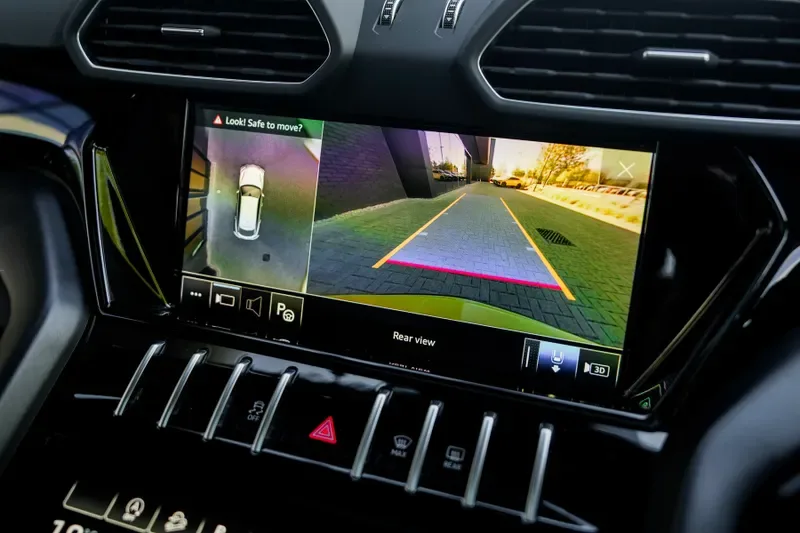 2023 Lamborghini Urus S, 18/20