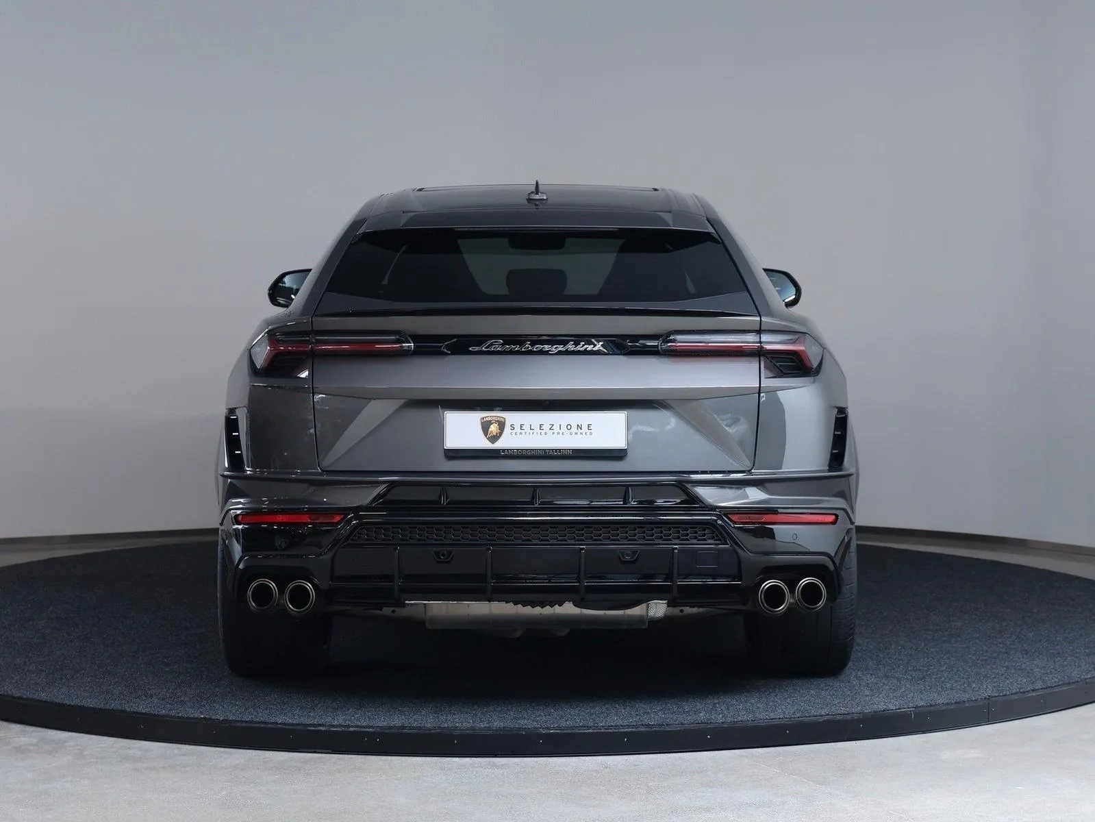 2023 Lamborghini Urus S, 5/17