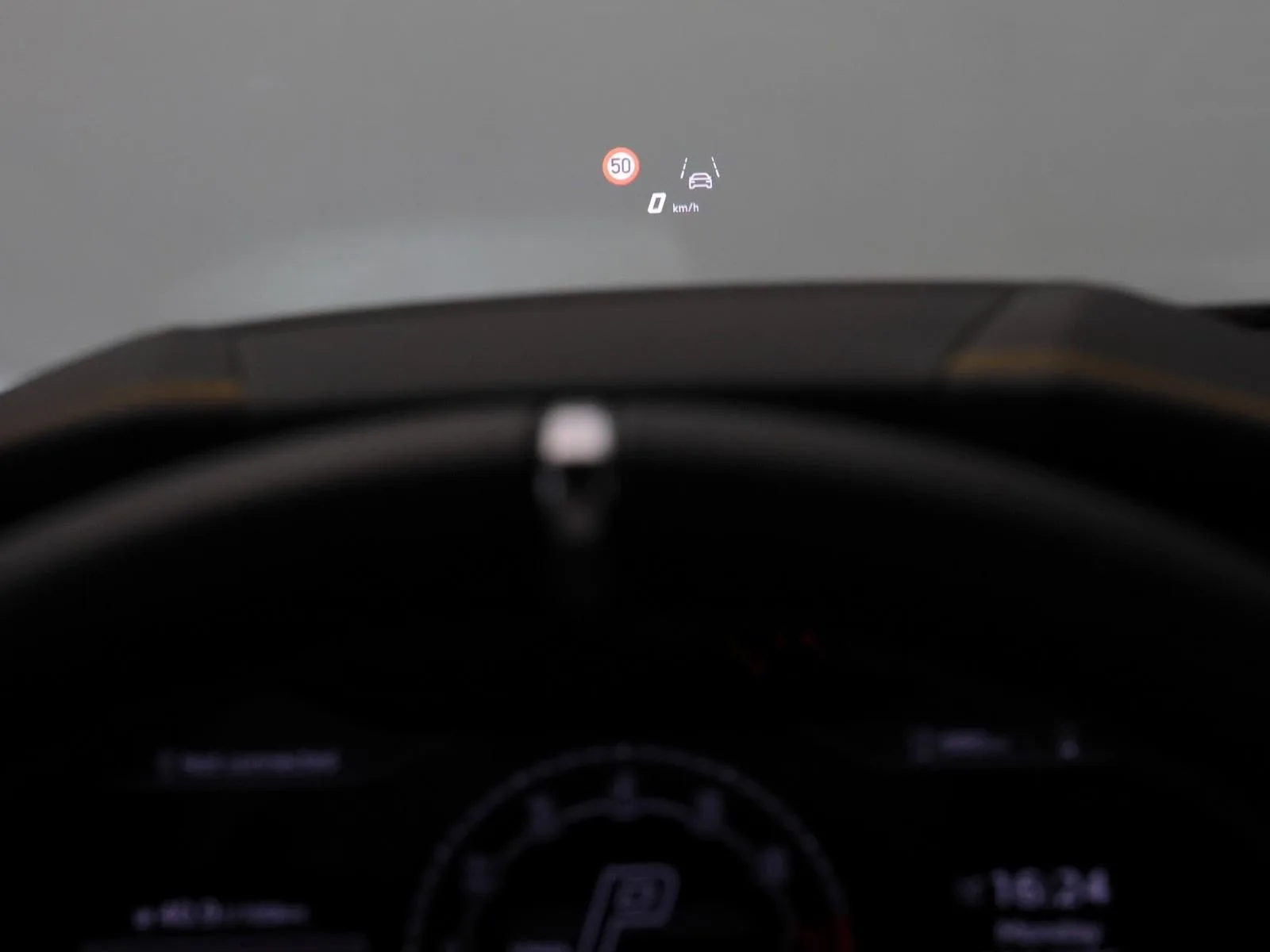 2023 Lamborghini Urus S, 13/17