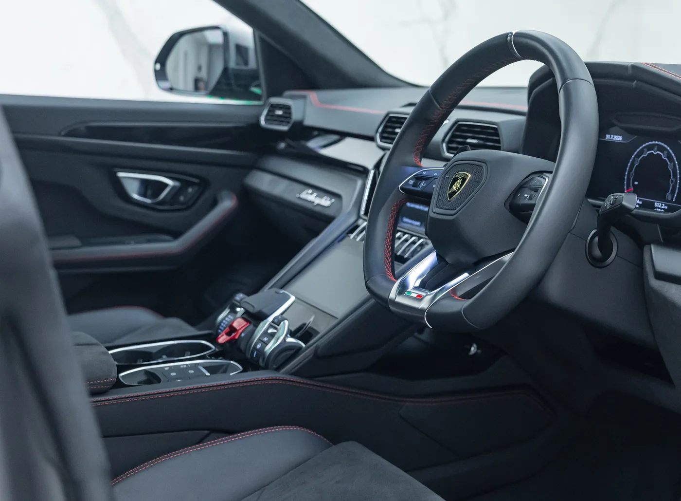2023 Lamborghini Urus S angeboten von einem Fachhändler in Banstead, Vereinigtes Königreich, Foto 13 von 25