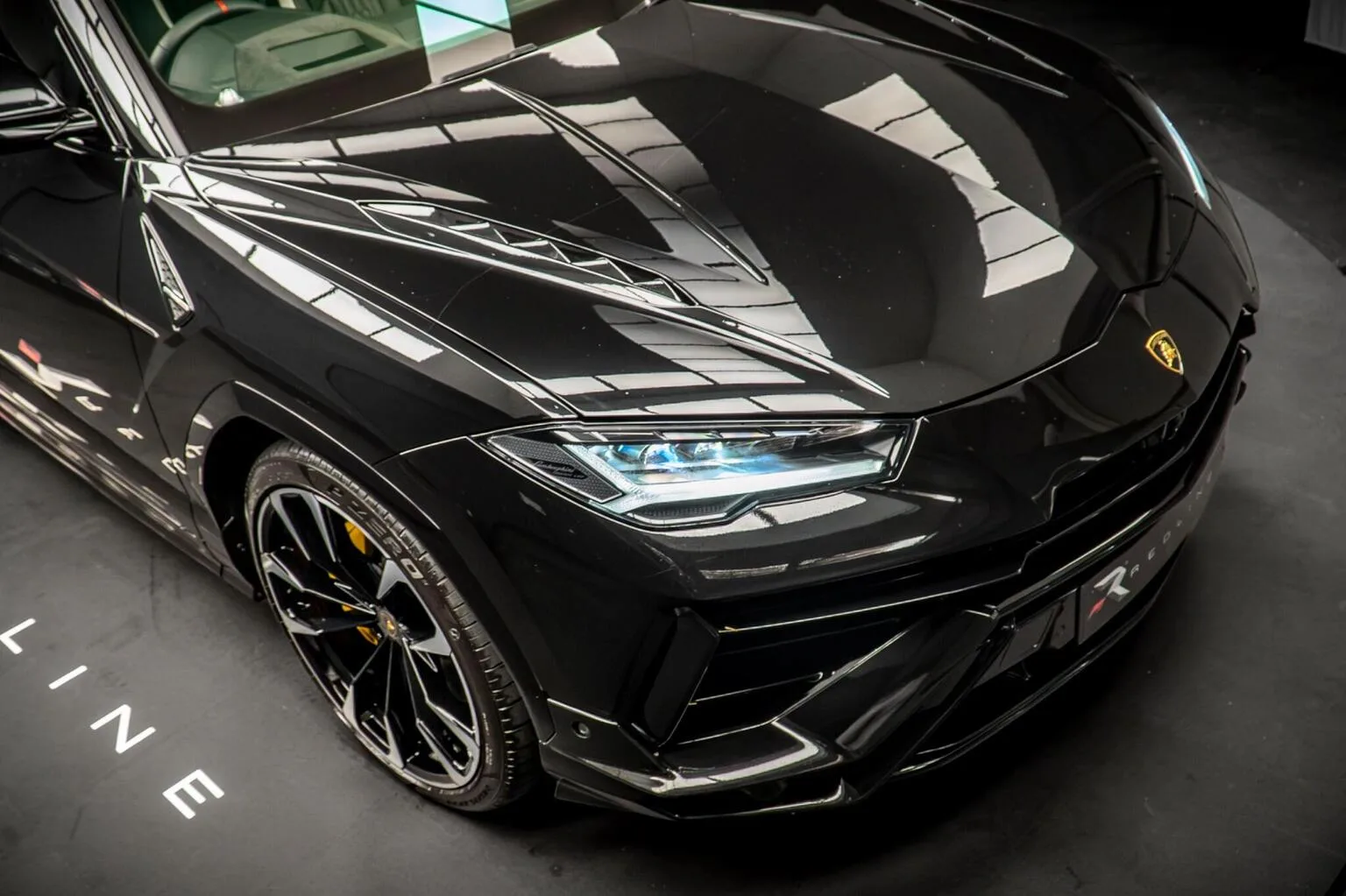 2023 Lamborghini Urus S, 10/30