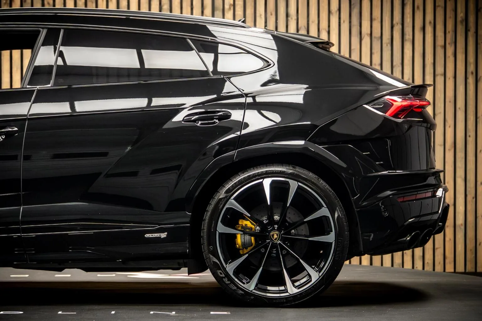 2023 Lamborghini Urus S, 17/30