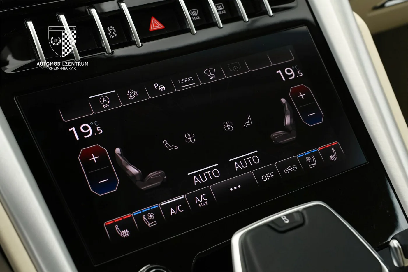 2023 Lamborghini Urus S offered by a supercar dealer in Viernheim, Germany, photo 24 of 25