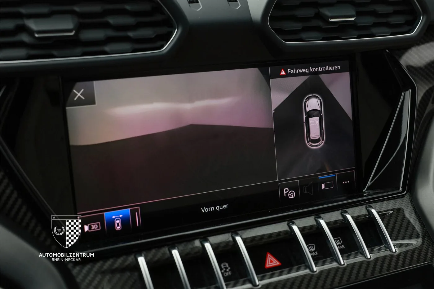 2023 Lamborghini Urus S offered by a supercar dealer in Viernheim, Germany, photo 18 of 25