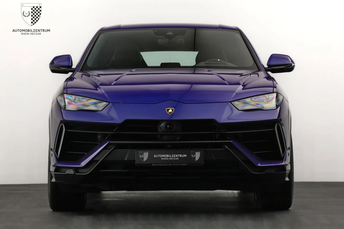 2023 Lamborghini Urus S proposée par un spécialiste de la supercar à Viernheim, Allemagne, photo 2 sur 25