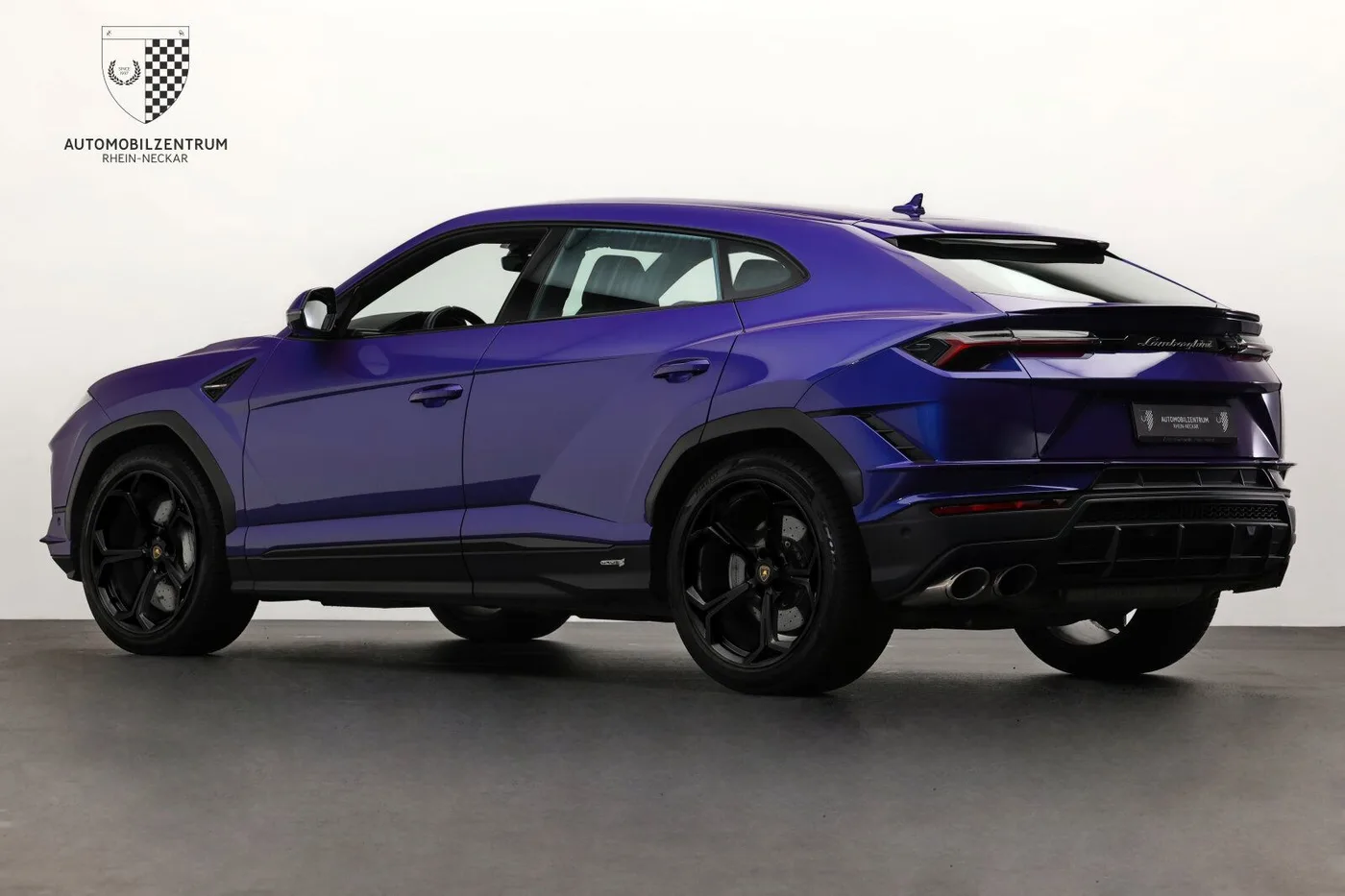 2023 Lamborghini Urus S proposée par un spécialiste de la supercar à Viernheim, Allemagne, photo 5 sur 25
