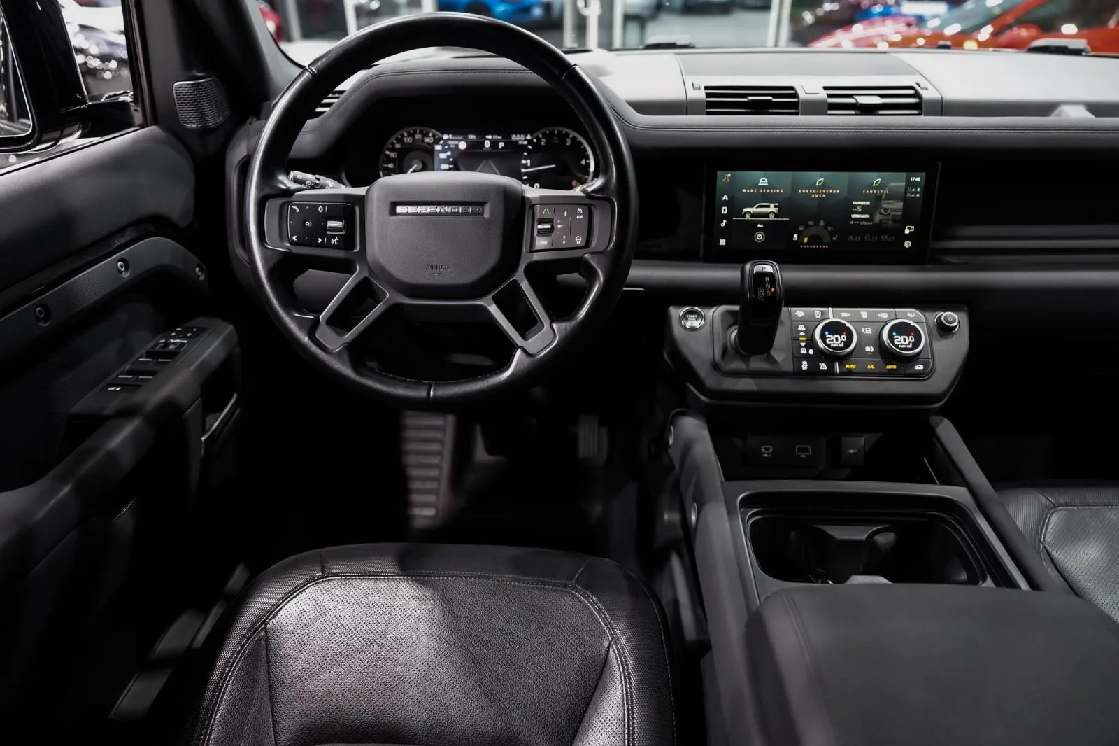 2023 Land Rover Defender 110 D300 X-Dynamic SE, 7/8