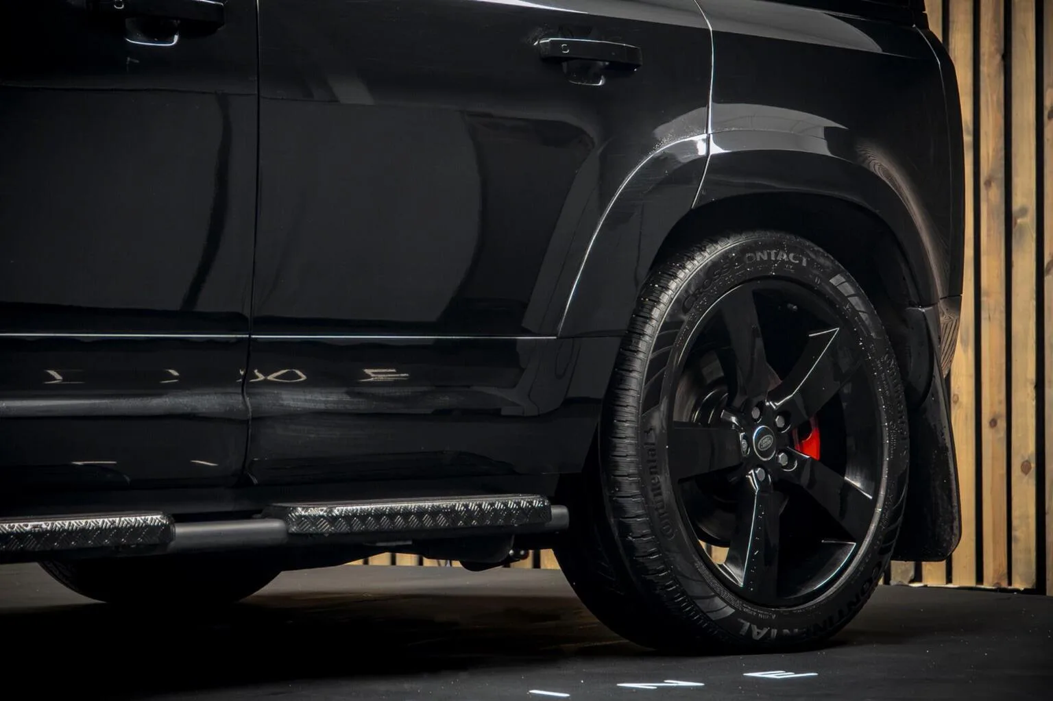 2023 Land Rover Defender 110 P400 X, 15/30
