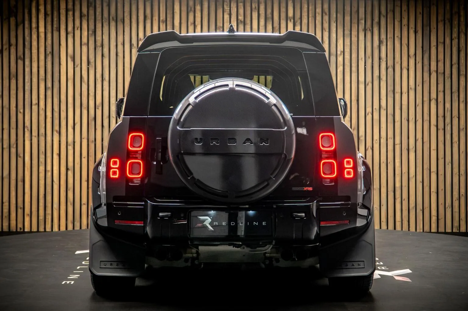 2023 Land Rover Defender 110 V8 Carpathian Edition Urban XRS, 6/30