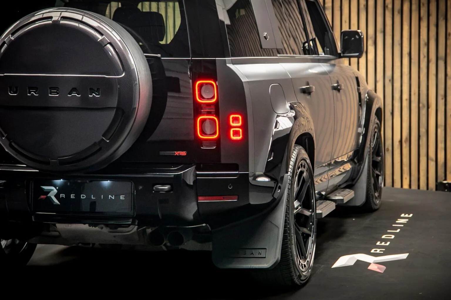 2023 Land Rover Defender 110 V8 Carpathian Edition Urban XRS, 20/30