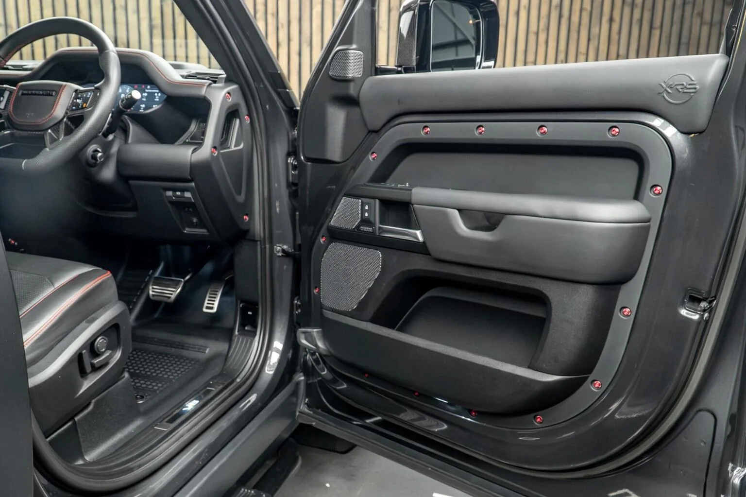 2023 Land Rover Defender 110 V8 Carpathian Edition Urban XRS, 30/30