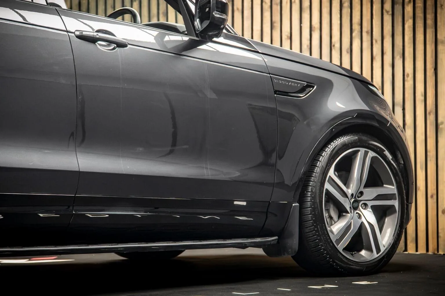 2023 Land Rover Discovery D300 Dynamic HSE, 13/30