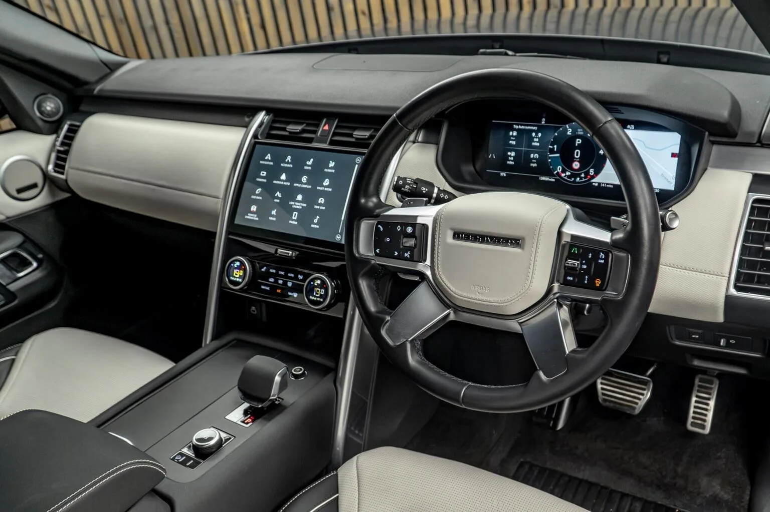 2023 Land Rover Discovery D300 Dynamic HSE, 22/30