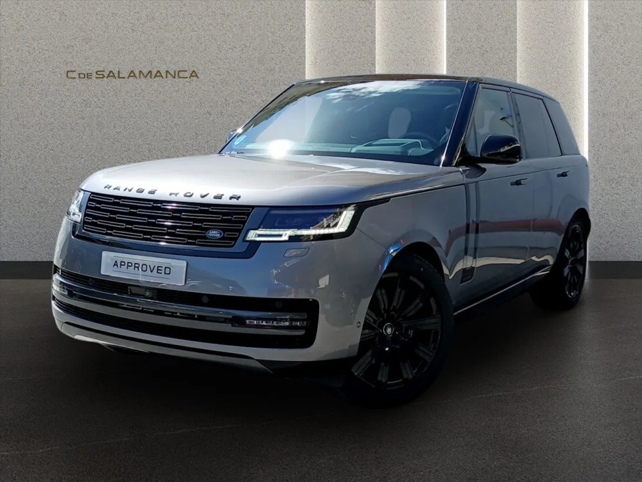 2023 Land Rover Range Rover angeboten von einem Fachhändler in Marbella, Hauptfoto