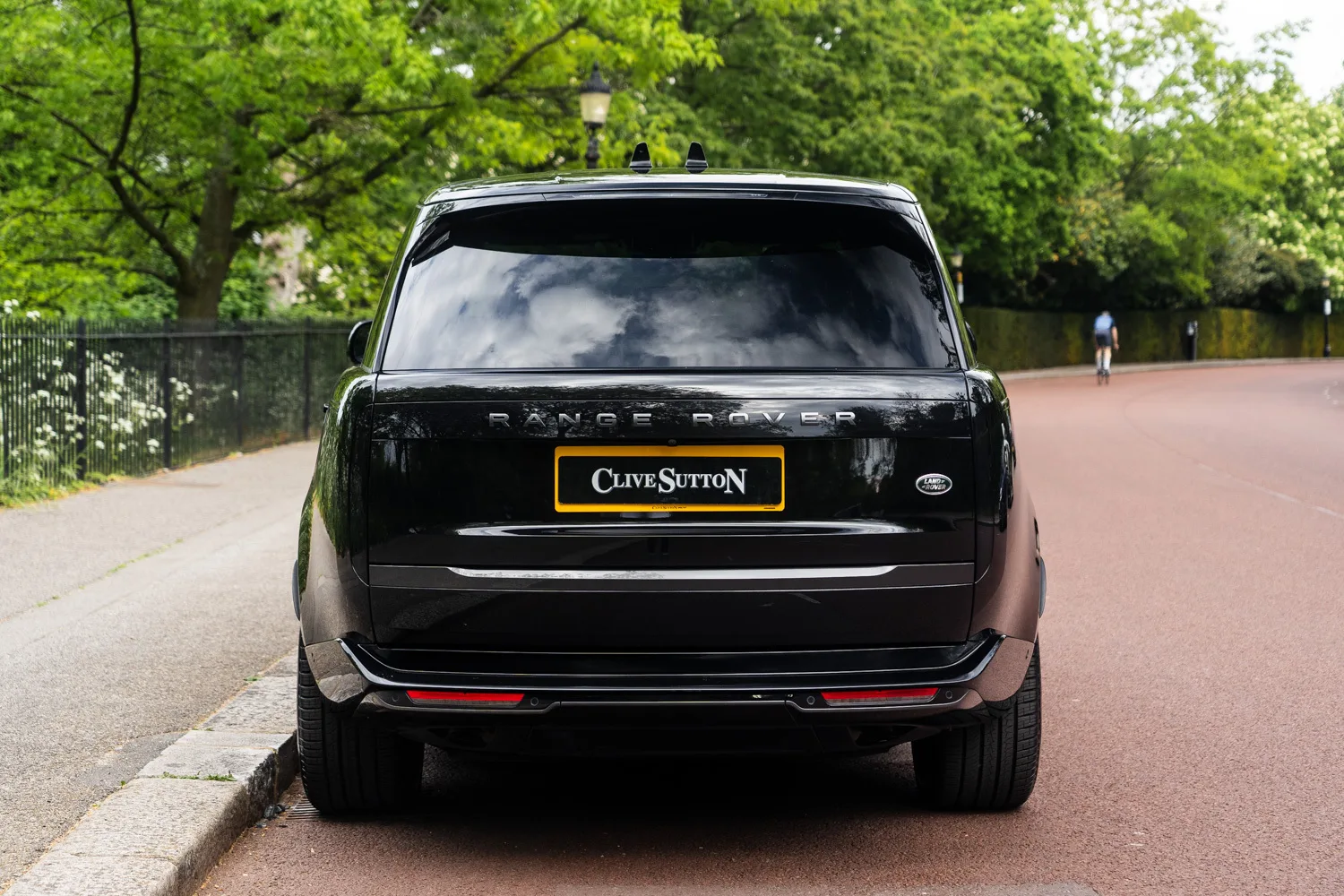 2023 Land Rover Range Rover P440e HSE, 5/30