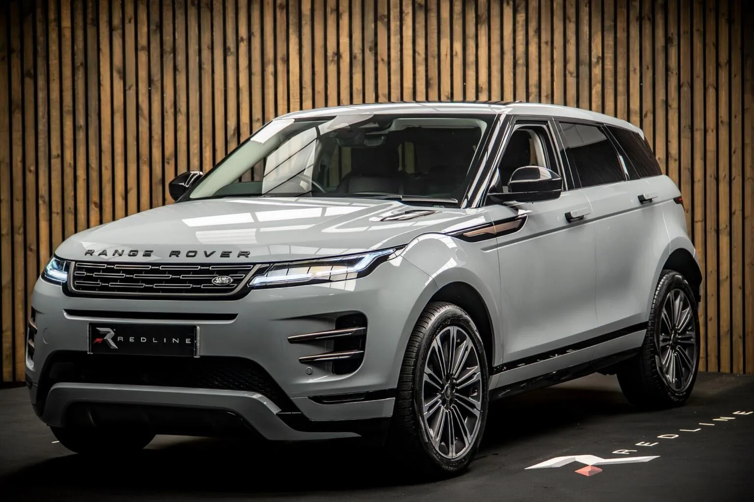 2023 Land Rover Range Rover Evoque D200 Dynamic HSE angeboten von einem Fachhändler in Knaresborough, Vereinigtes Königreich, Hauptfoto