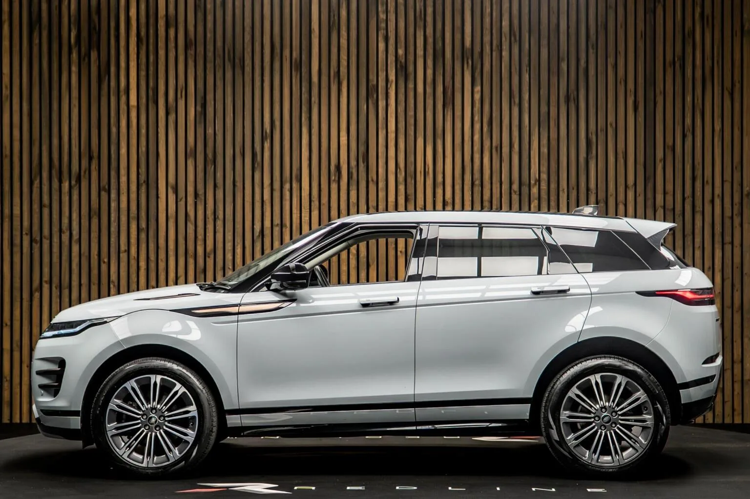 2023 Land Rover Range Rover Evoque D200 Dynamic HSE, 7/30