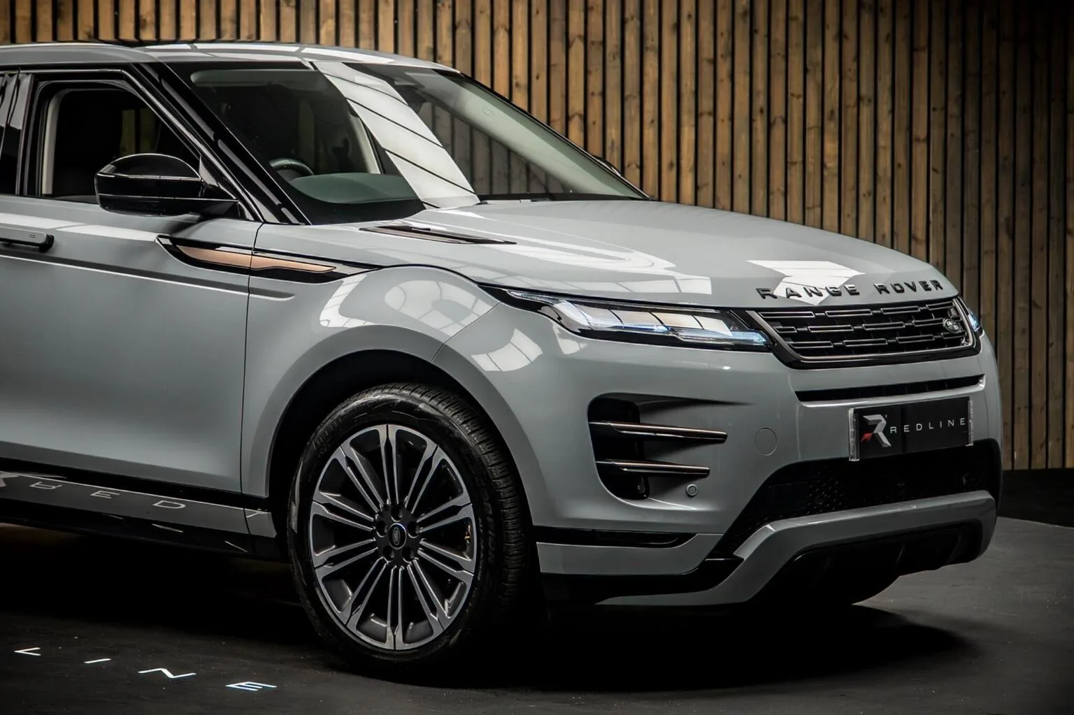 2023 Land Rover Range Rover Evoque D200 Dynamic HSE, 9/30