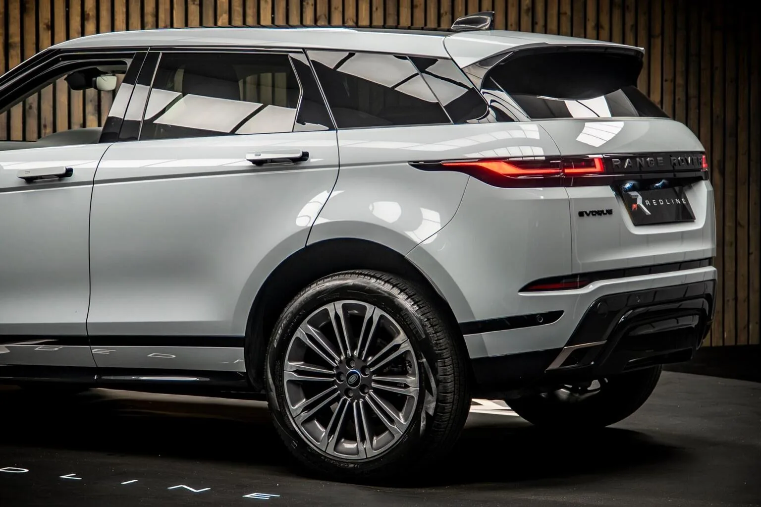 2023 Land Rover Range Rover Evoque D200 Dynamic HSE, 16/30