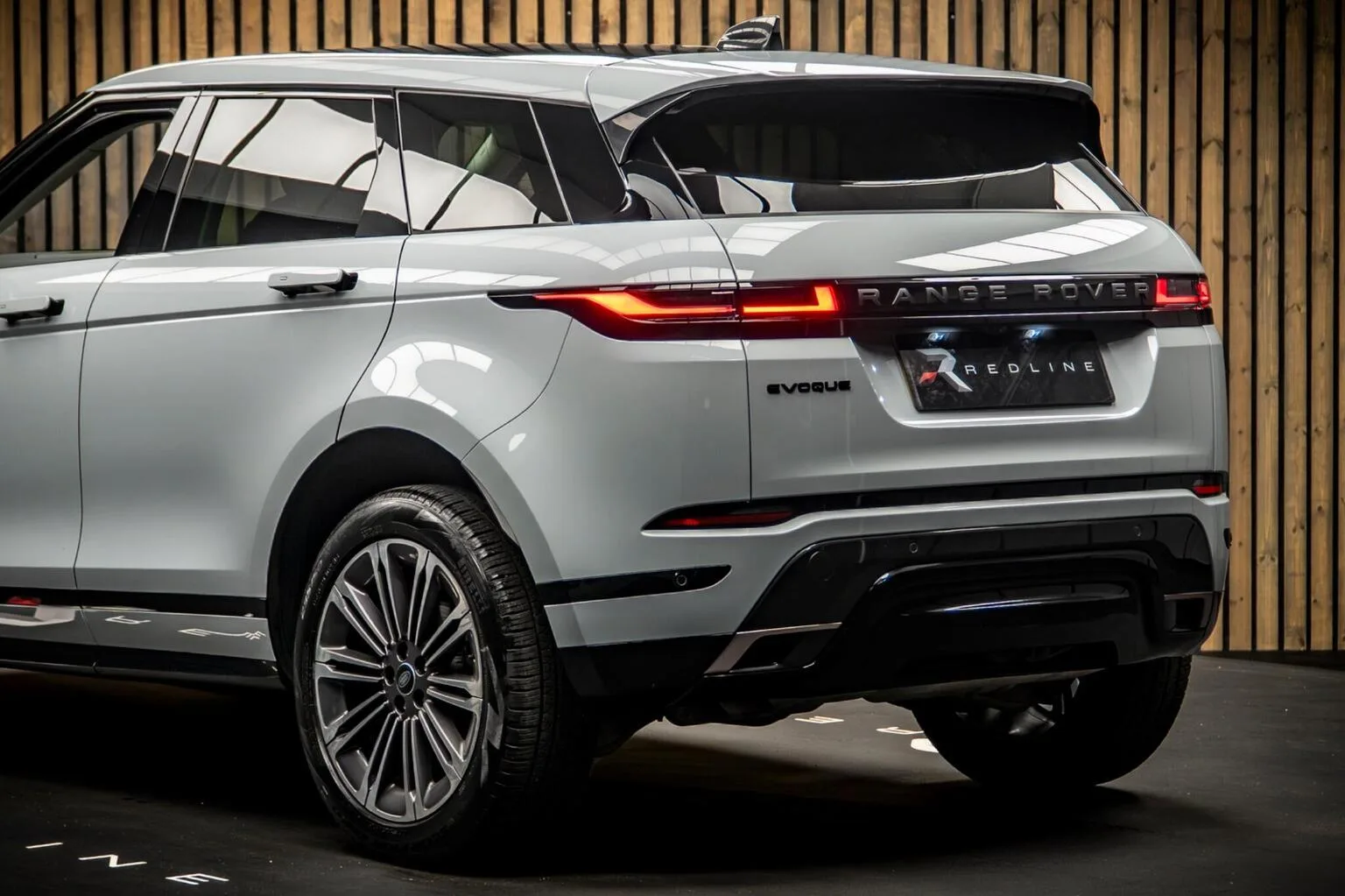 2023 Land Rover Range Rover Evoque D200 Dynamic HSE, 19/30