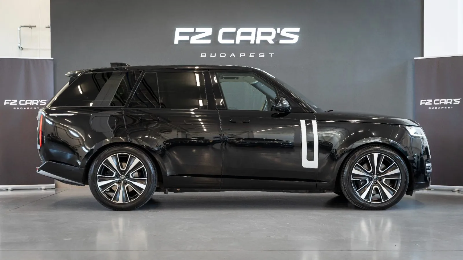 2023 Land Rover Range Rover First Edition, 6/13