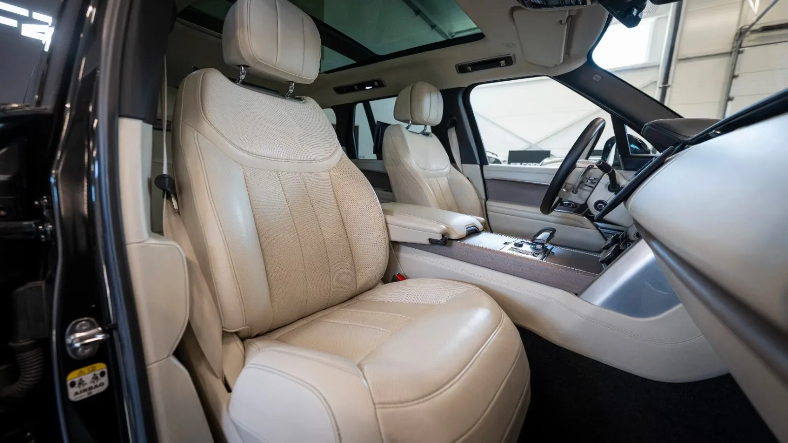2023 Land Rover Range Rover First Edition, 12/13
