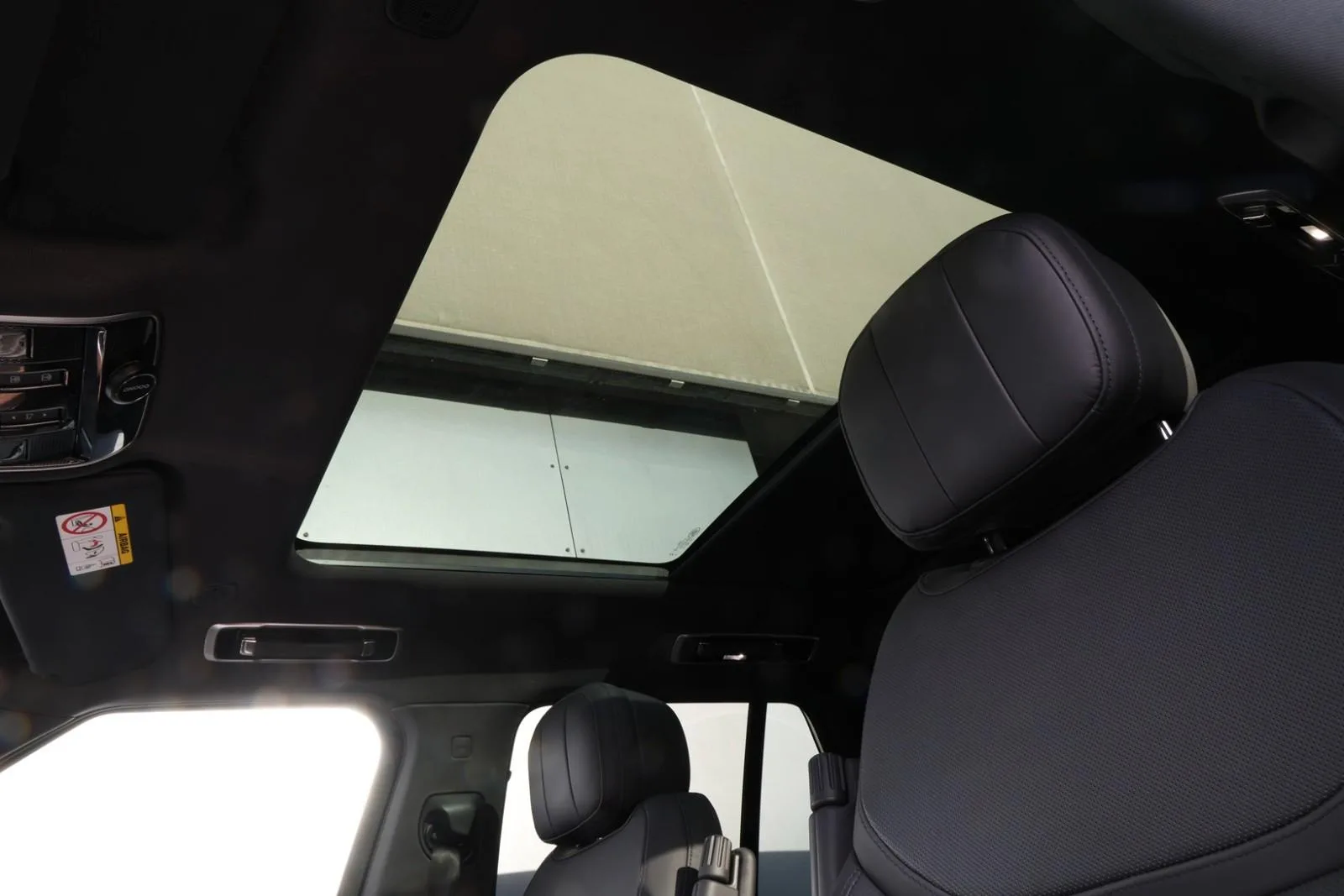2023 Land Rover Range Rover D300 SE, 19/24