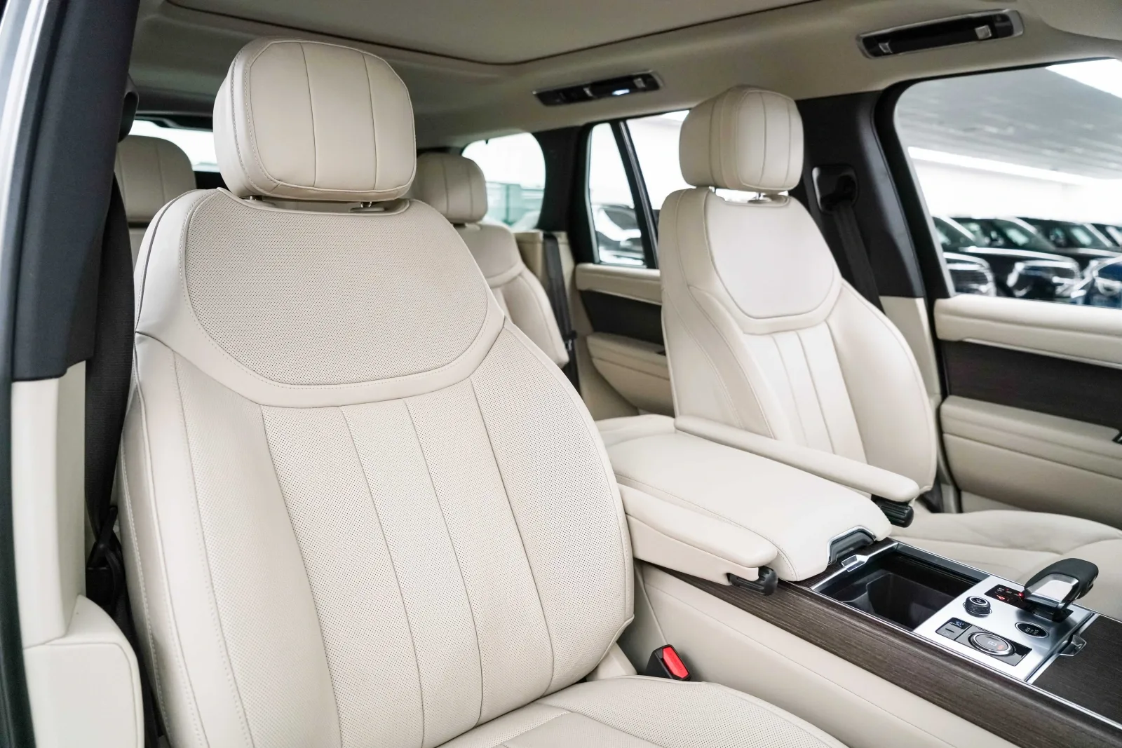 2023 Land Rover Range Rover P400 SE, 13/16