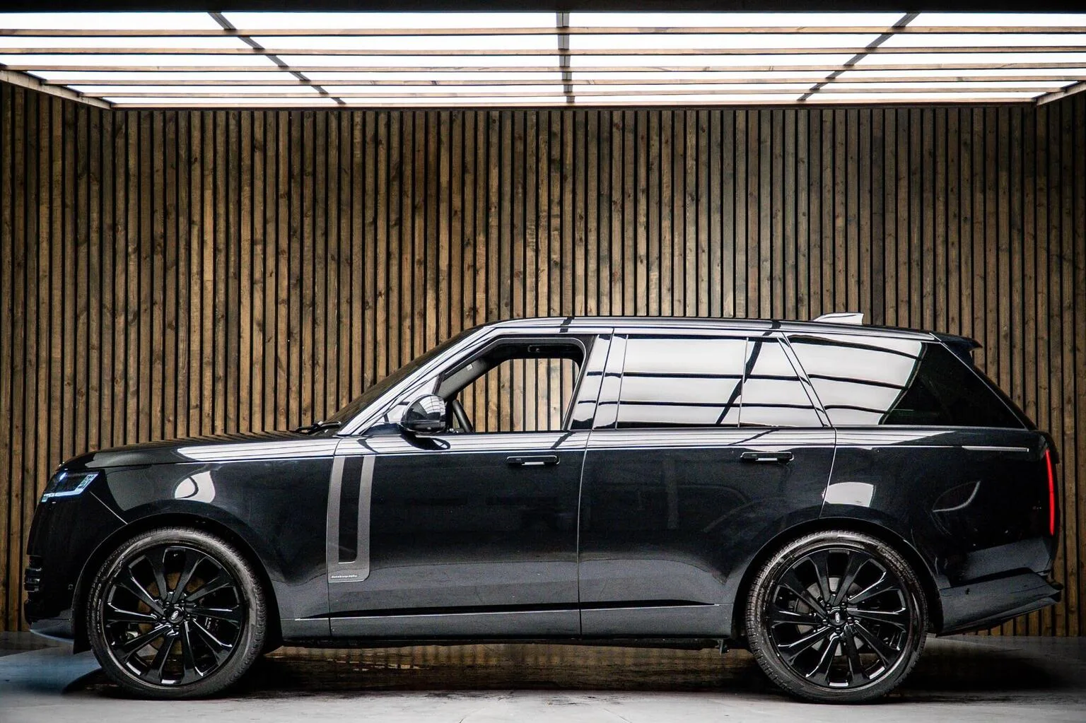 2023 Land Rover Range Rover D350 Autobiography, 7/30