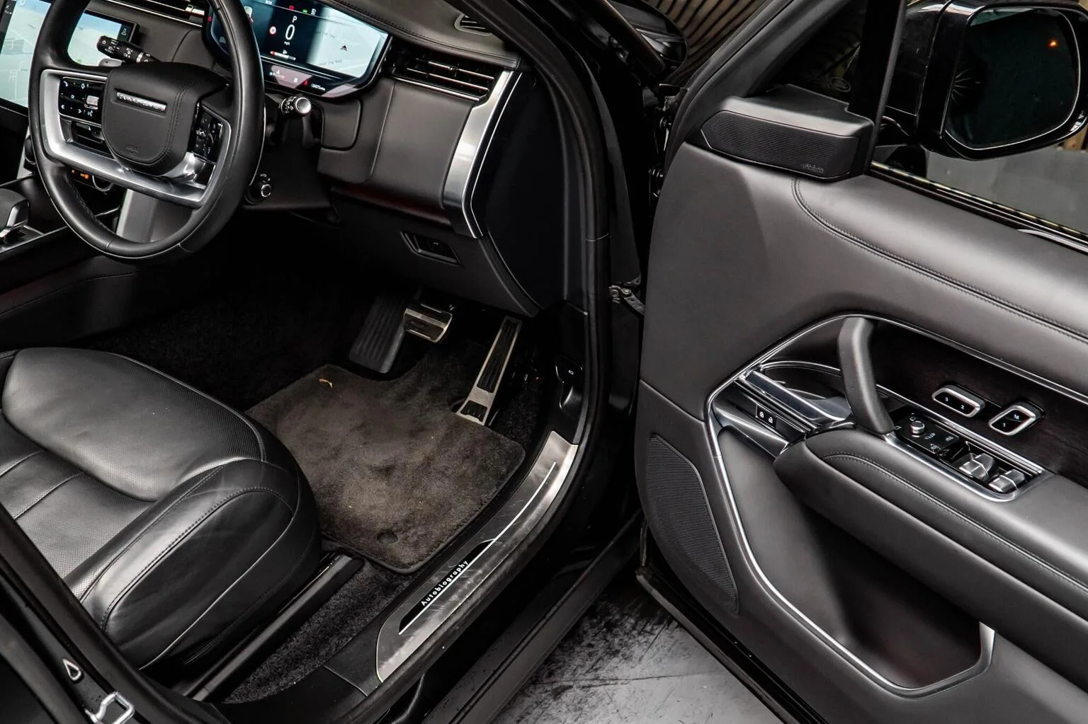 2023 Land Rover Range Rover D350 Autobiography, 28/30