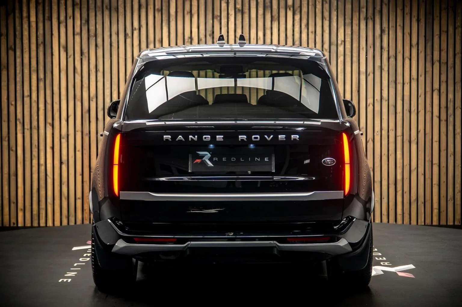 2023 Land Rover Range Rover D350 First Edition, 6/30