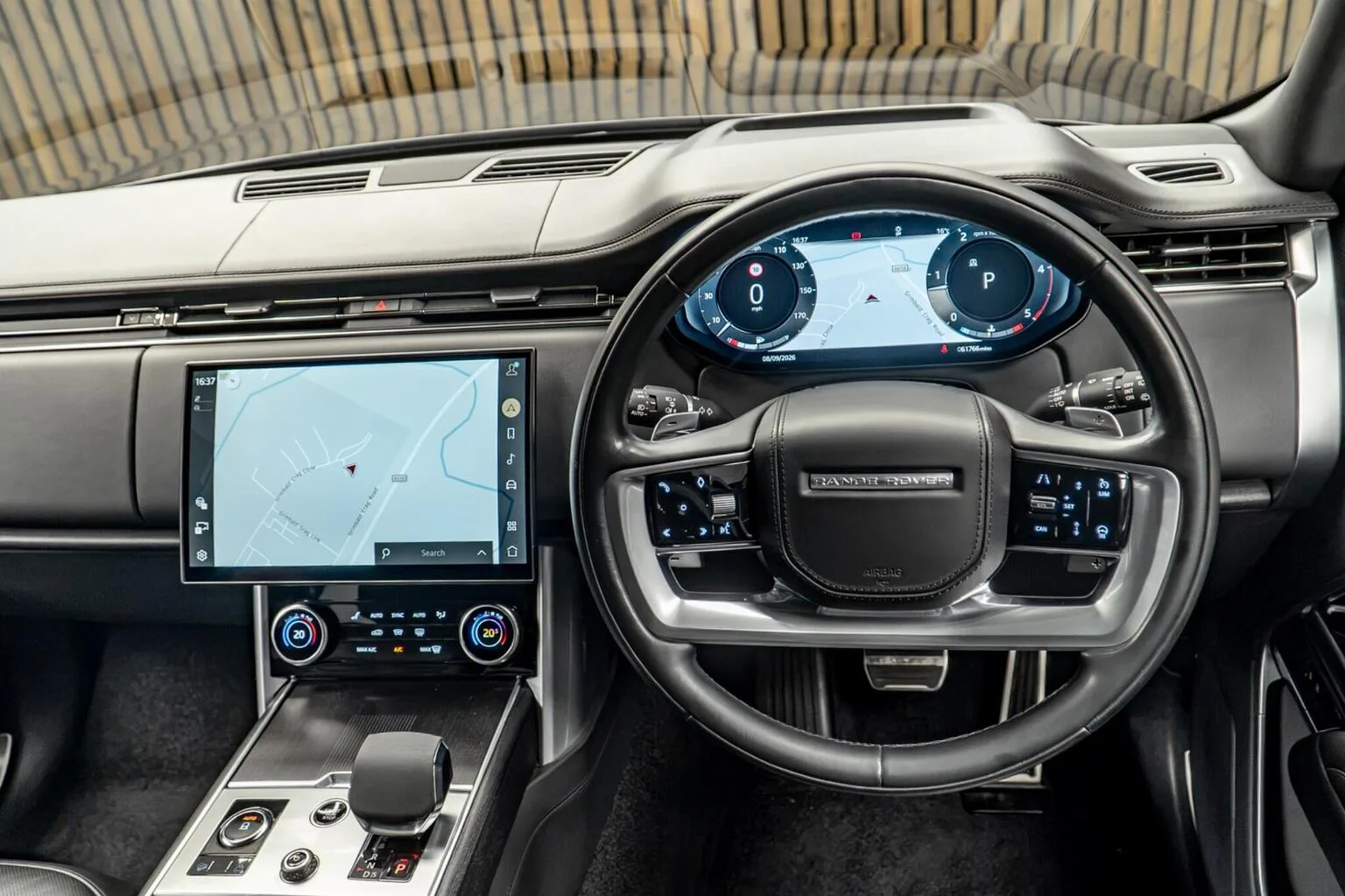 2023 Land Rover Range Rover D350 First Edition, 25/30