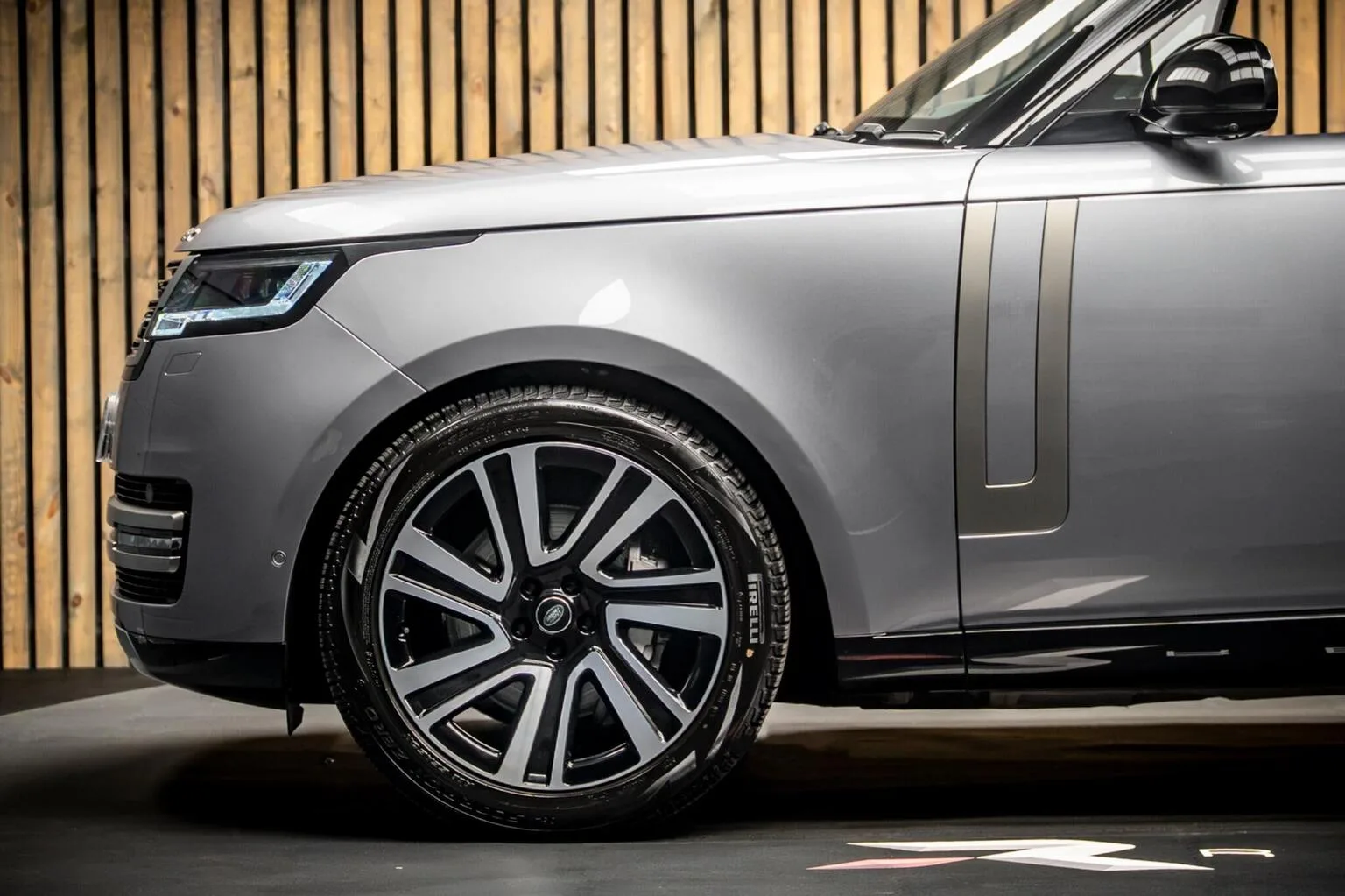 2023 Land Rover Range Rover D350 SE, 8/30