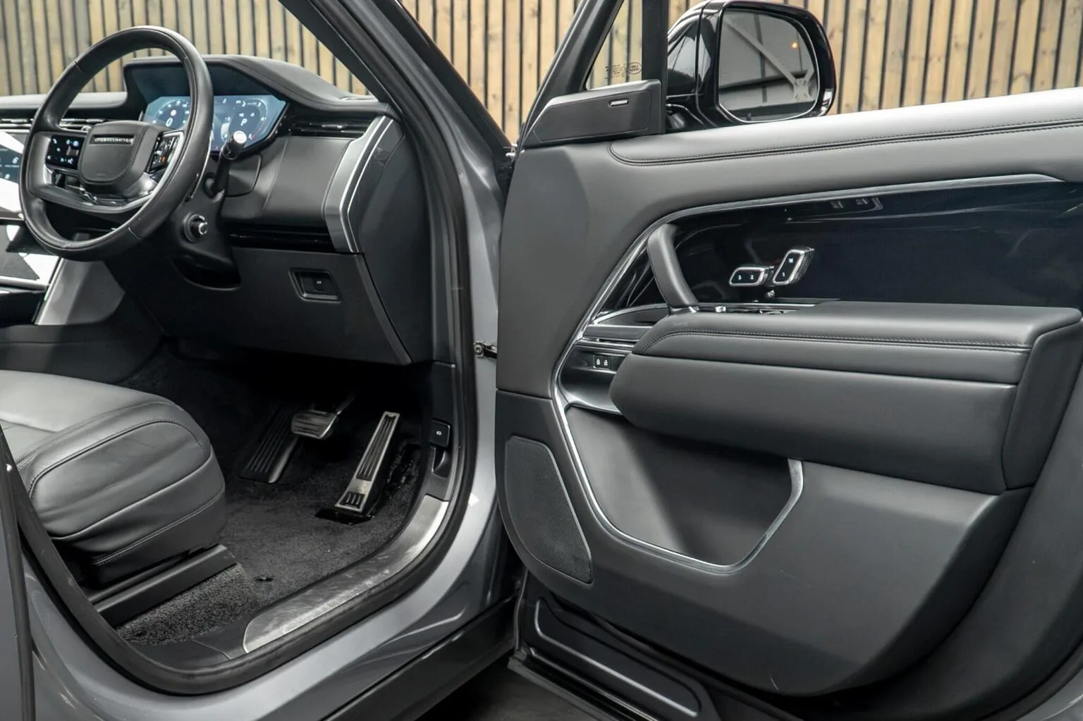 2023 Land Rover Range Rover D350 SE, 30/30