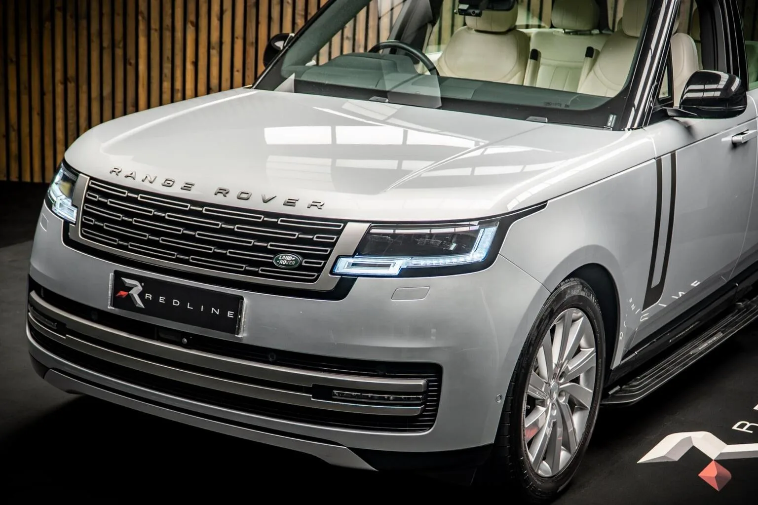 2023 Land Rover Range Rover D300 SE, 13/30