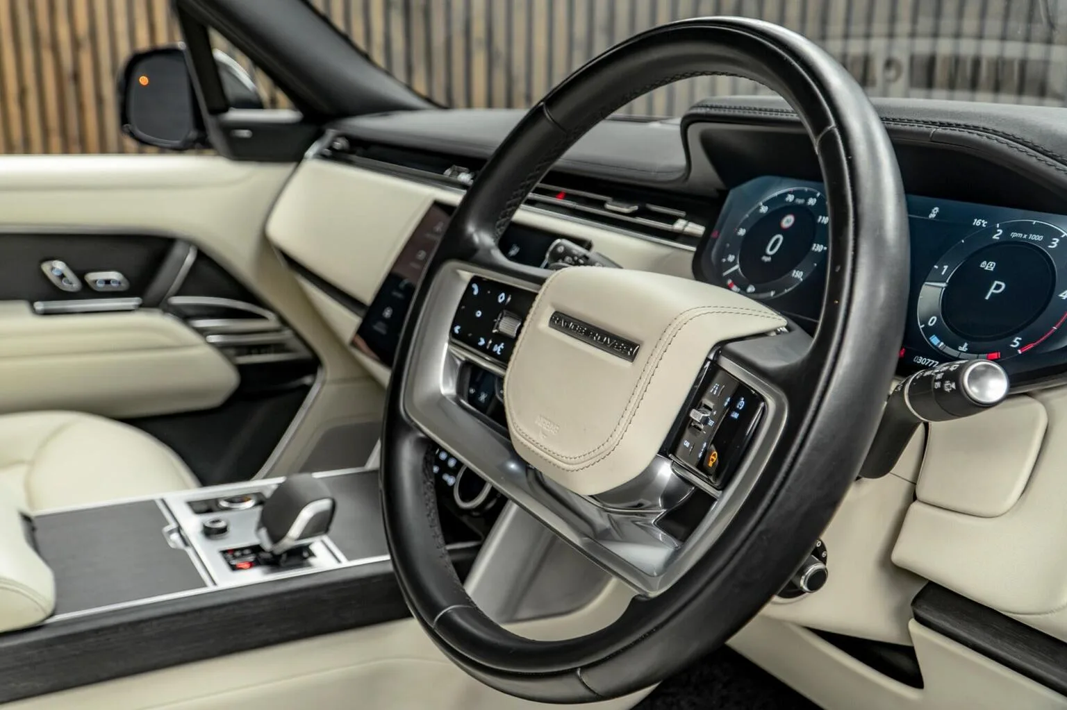 2023 Land Rover Range Rover D300 SE, 24/30