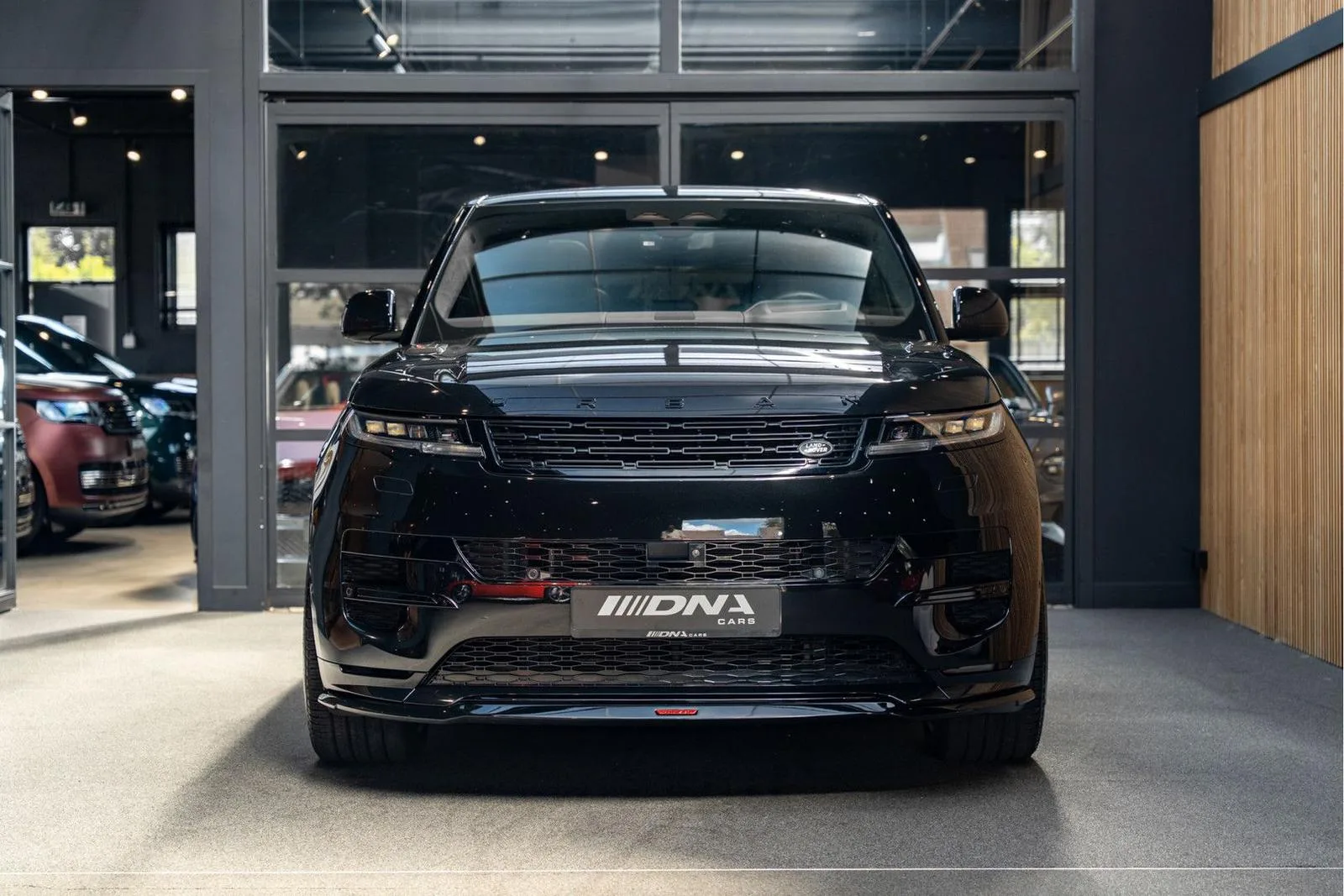 2023 Land Rover Range Rover Sport P550e Autobiography Urban Automotive, 2/30