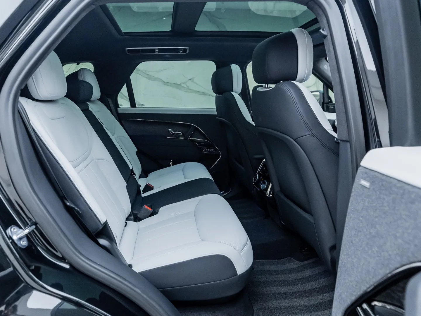 2023 Land Rover Range Rover Sport, 4/30