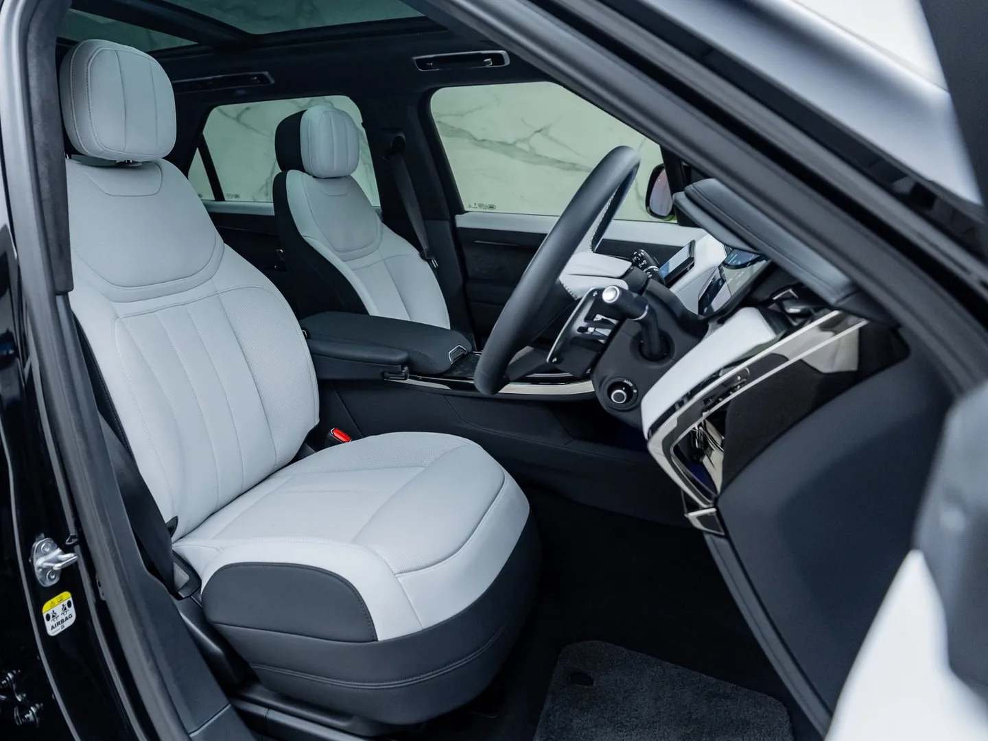 2023 Land Rover Range Rover Sport, 7/30
