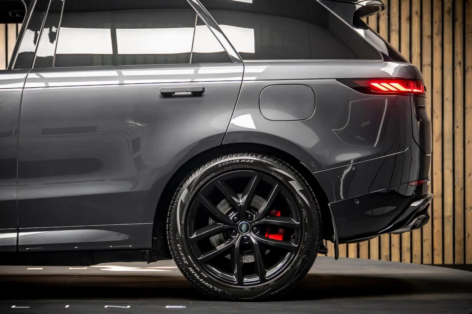 2023 Land Rover Range Rover Sport P440e Dynamic SE, 17/30
