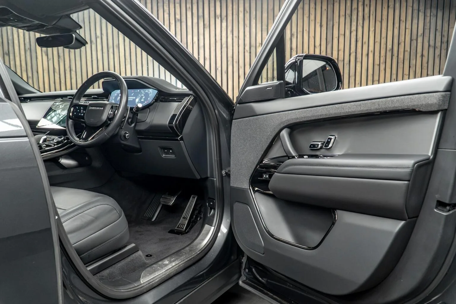 2023 Land Rover Range Rover Sport P440e Dynamic SE, 30/30