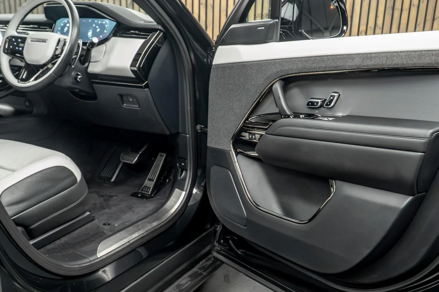 2023 Land Rover Range Rover Sport P400 Dynamic SE, 30/30