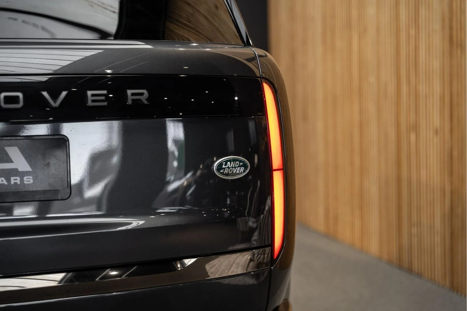 2023 Land Rover Range Rover SV P530, 15/30