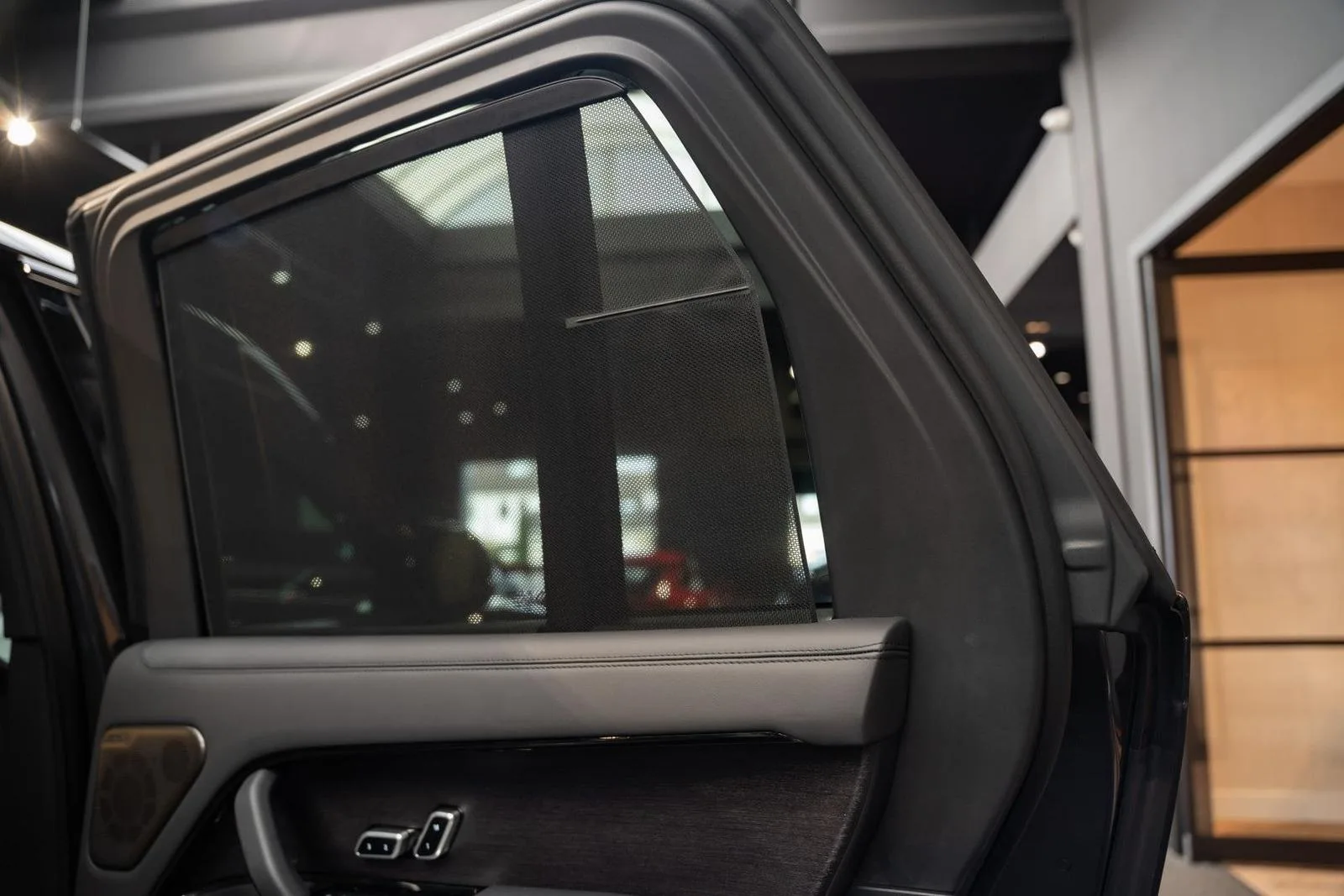 2023 Land Rover Range Rover SV P530, 27/30