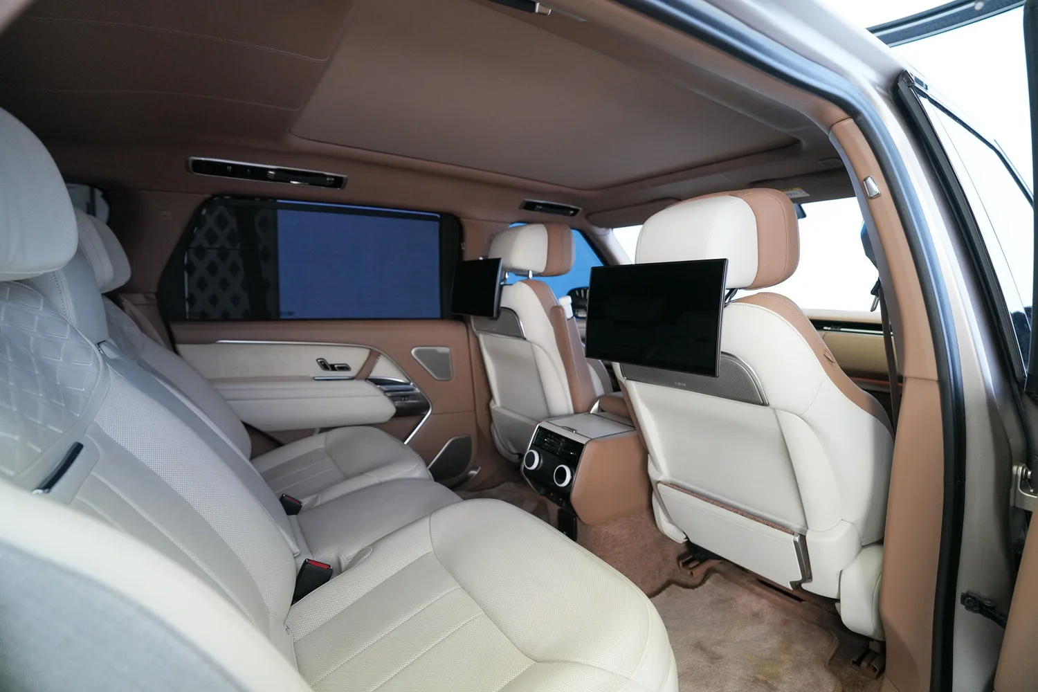 2023 Land Rover Range Rover SV P530 LWB, 15/15