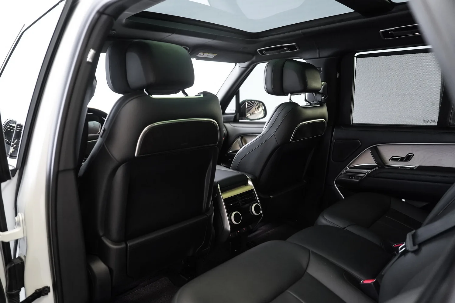 2023 Land Rover Range Rover SV P530, 10/16