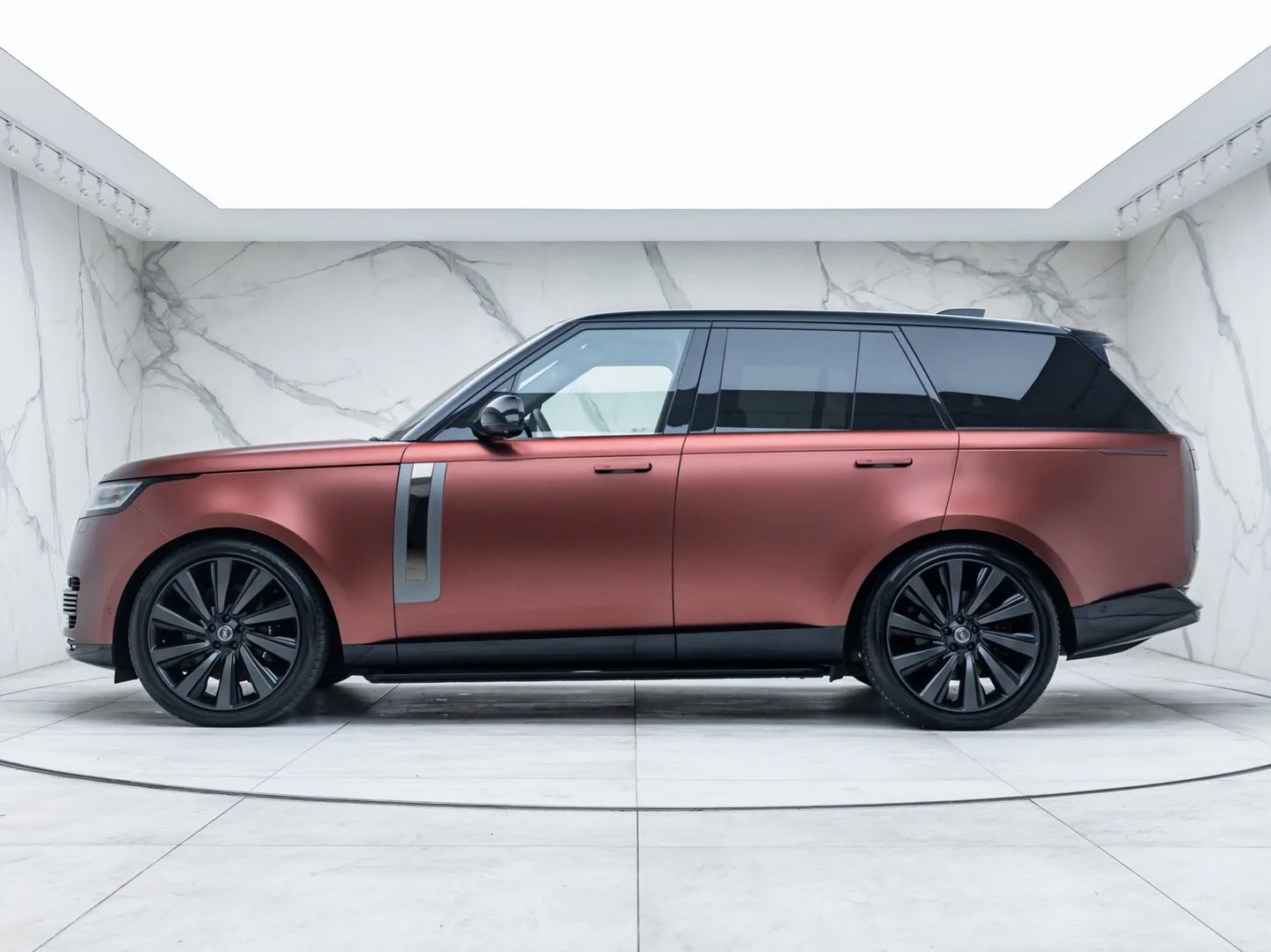 2023 Land Rover Range Rover SV P530, 23/30
