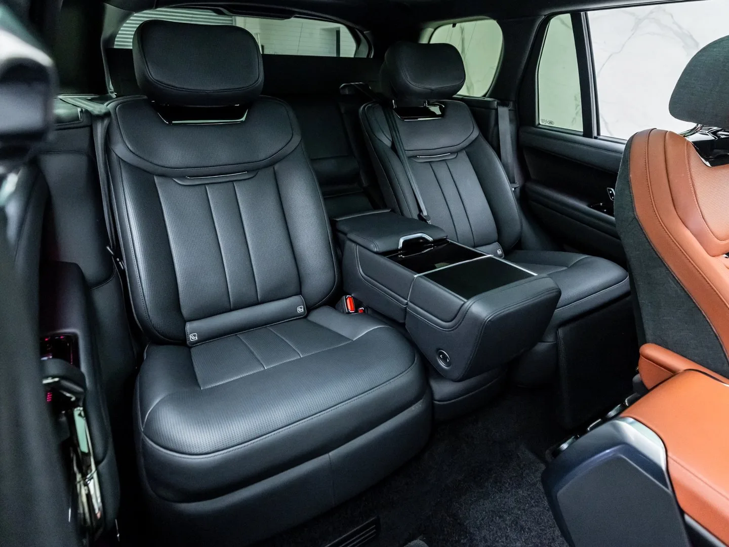 2023 Land Rover Range Rover SV P530, 29/30