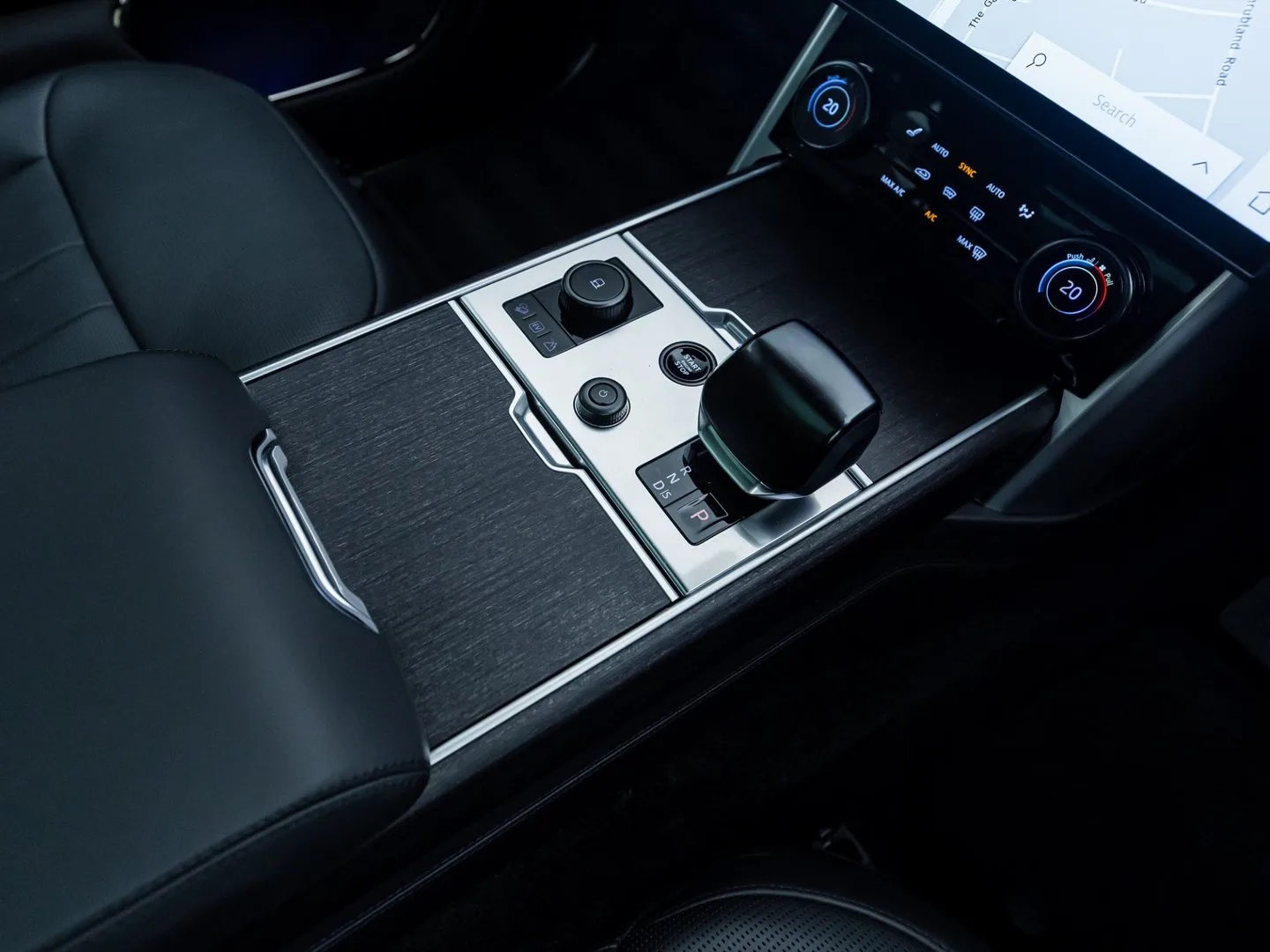 2023 Land Rover Range Rover SV P510e, 27/30