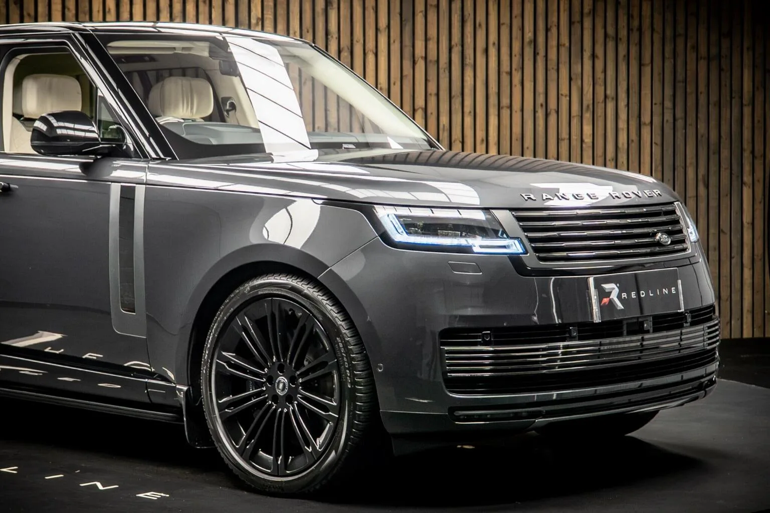 2023 Land Rover Range Rover SV P530, 9/30